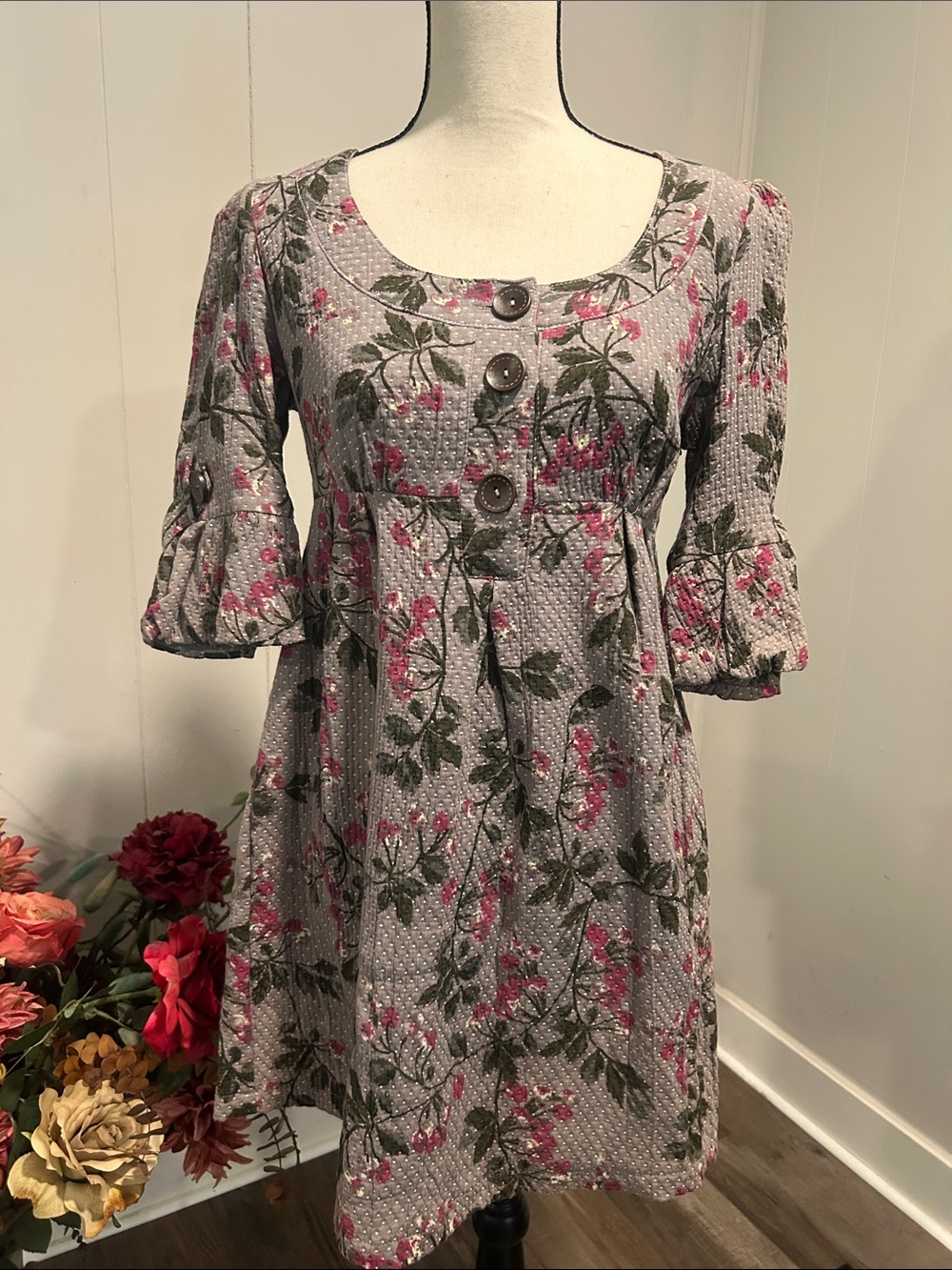 Charlotte Russe Gray Floral Midi Dress with Pink Accents Y2K